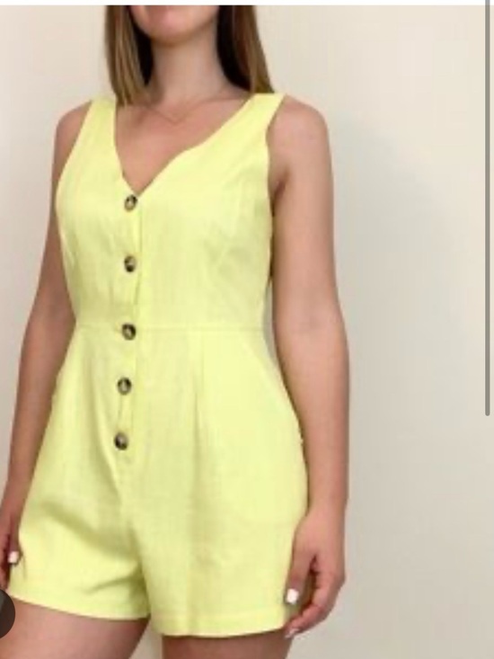 Lush Pants - Lush Medium Linen Blend Yellow V-Neck Button-Front Romper